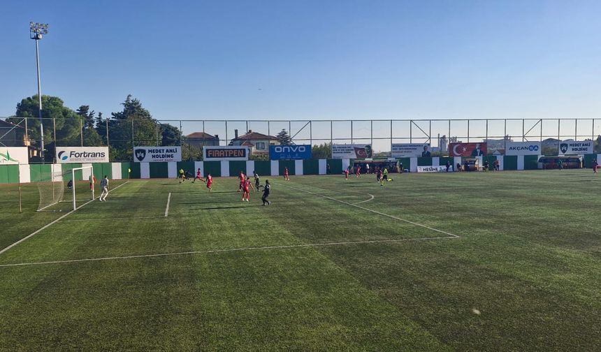 Niğde Bld.Spor B.Çekmece Tepecik Deplasmanından Şen Dönüyor..